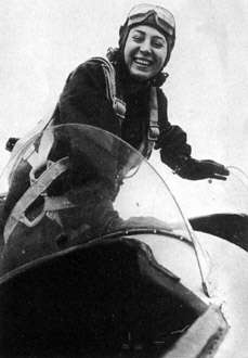 Екатерина Буданова, 11 сбитых вражеских самолётов.