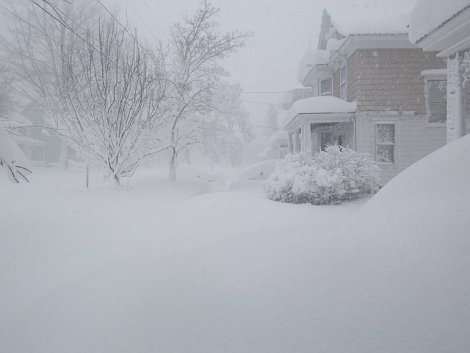 Снегопад в США (Мехико, штат Нью-Йорк) (34 фото)