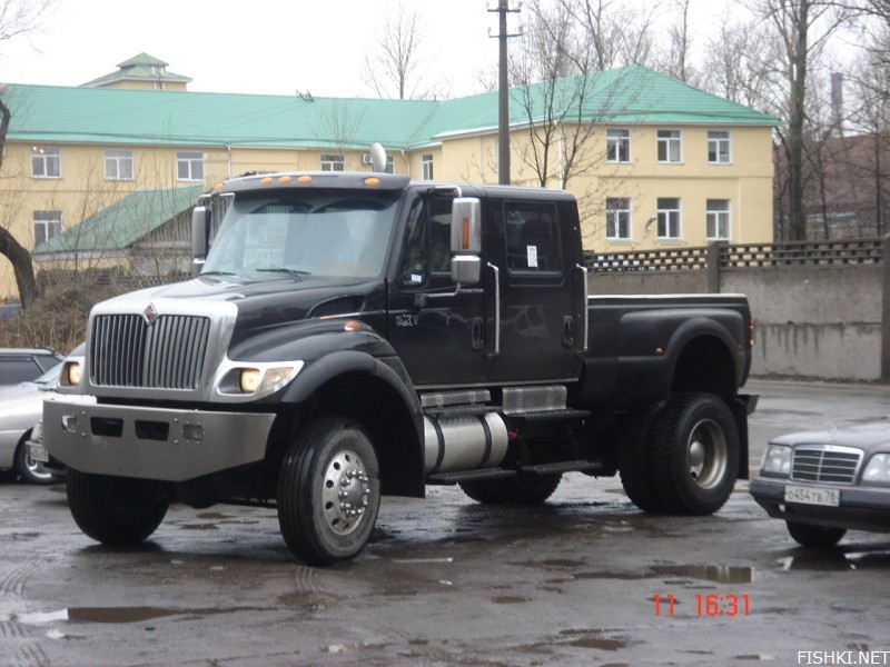 International CXT Truck (5 фото)