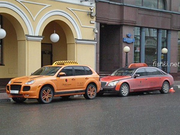 Элитные такси на базе Maybach и Porsche колесят по столице нашей родины(10 фото)