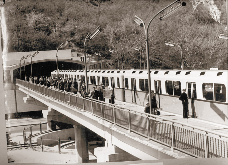 Станция метро Днепр, 1960 год