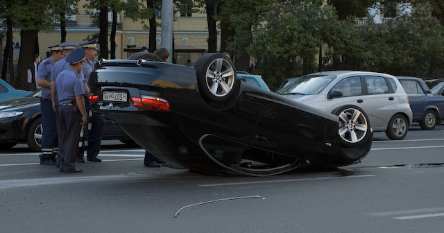 Авария двух BMW в Питере (10 фото)