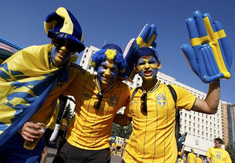 Горячие фанаты Евро-2012 (50 фото)