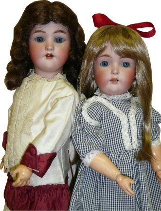 Старинные куклы и их гардероб  (88 фото)
