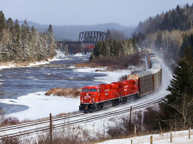 Красивые пейзажи Канадской железной дороги (12 фото)