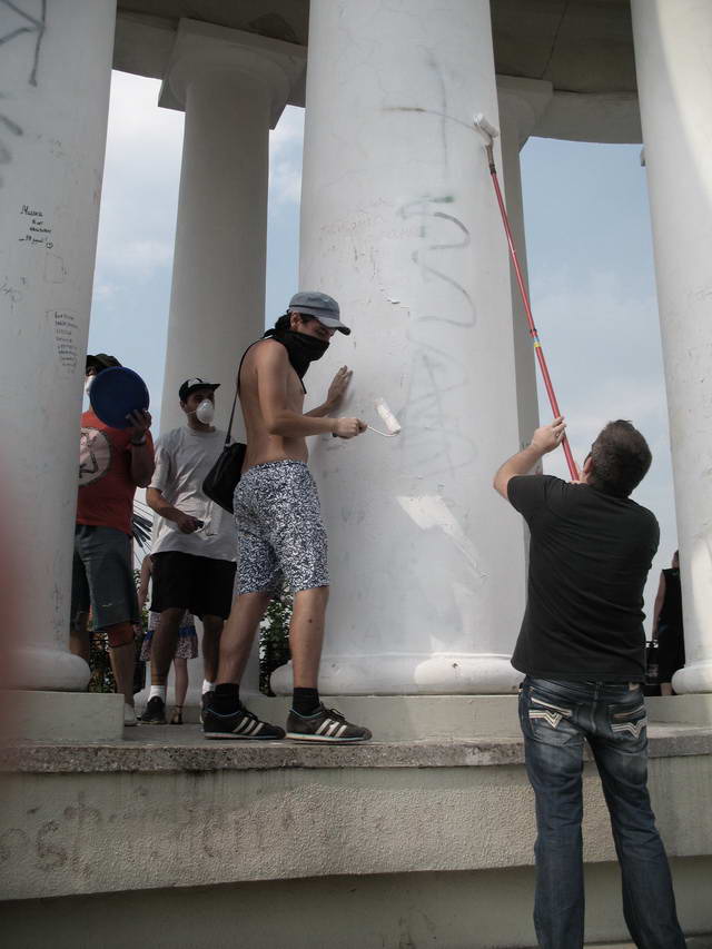 Арт-рейдеры против вандализма! (36 фото + видео)