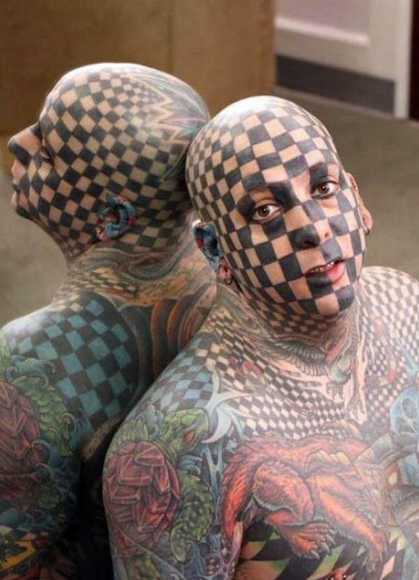 Лица в татуировках (13 фото)