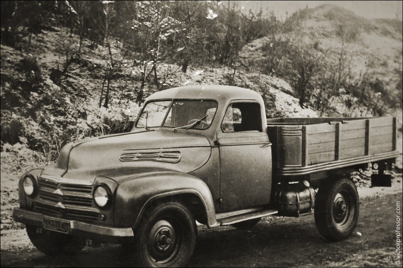 29. УАЗ-300, первый опытный образец 1949 года.