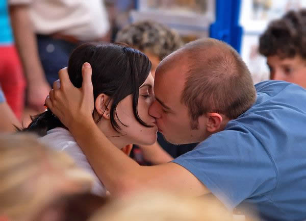 Горячие летнии поцелуи (19 фото)