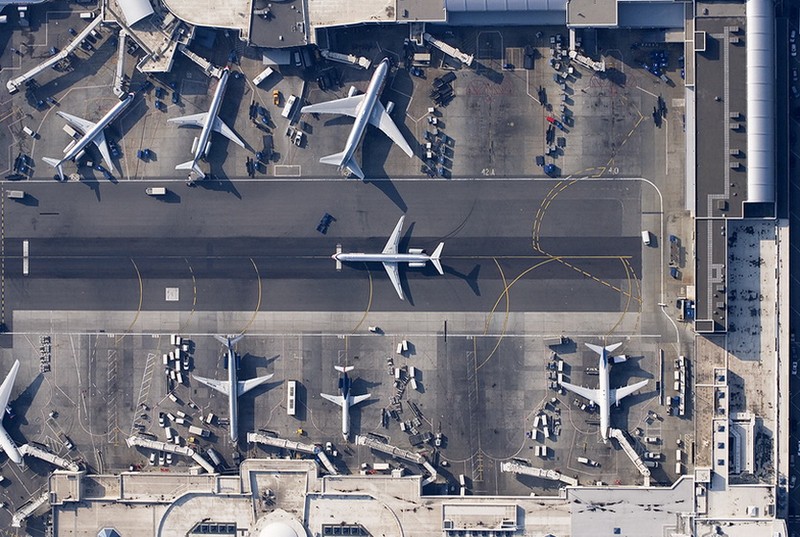 Аэропорты мира с высоты птичьего полета (89 фото)