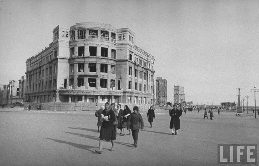Сталиград в 1947 (37 фото)